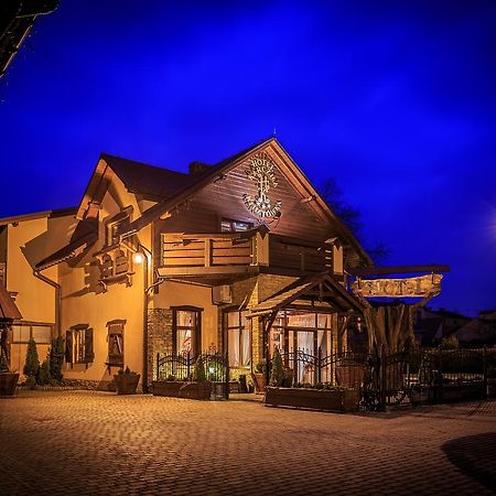 Hotel - Karczma Klimtowka Wolbrom Exteriör bild