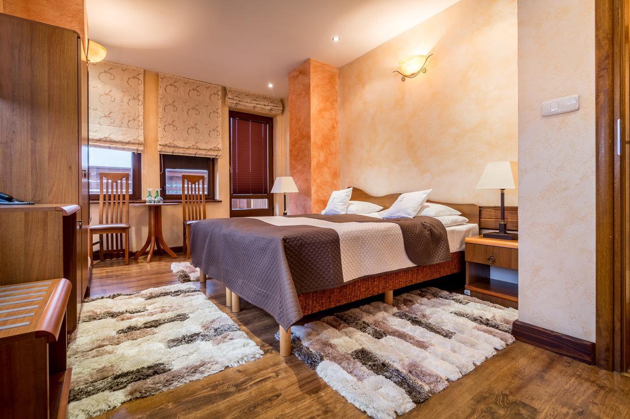 Hotel - Karczma Klimtowka Wolbrom Exteriör bild